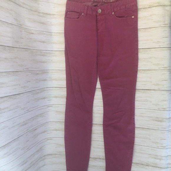 Junior Women’s Express Zelda Slim Fit Pink Jeans - Picture 6 of 6